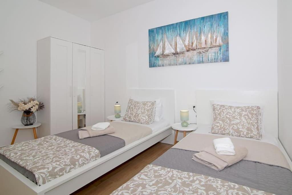 Studio Apartman Karlita Slano Dış mekan fotoğraf