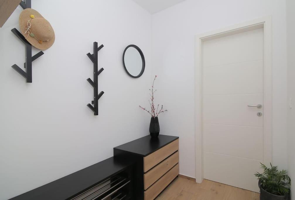 Studio Apartman Karlita Slano Dış mekan fotoğraf